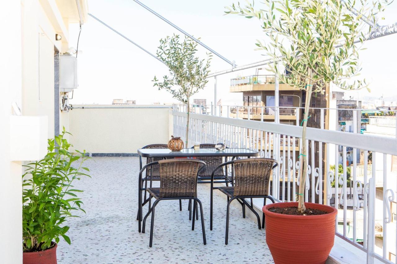 Loucas Apartment Atenas Exterior foto